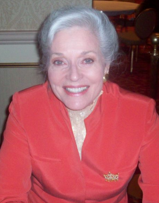Lee Meriwether profile Photo