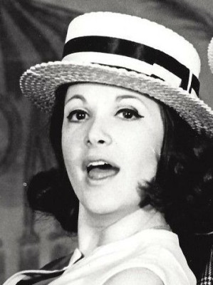 Linda Lavin profile Photo