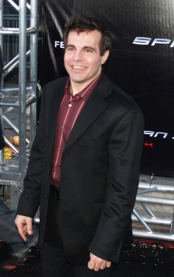 Mario Cantone profile Photo