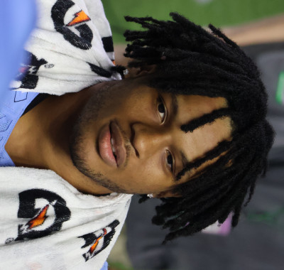 Omarion Hampton profile Photo