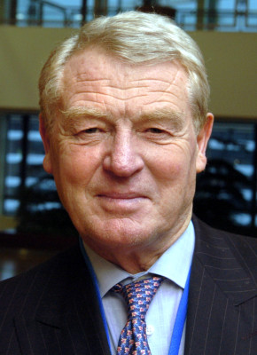 Paddy Ashdown profile Photo