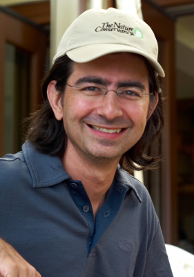 Pierre Omidyar profile Photo