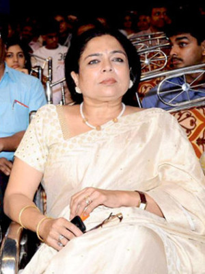 Reema Lagoo profile Photo