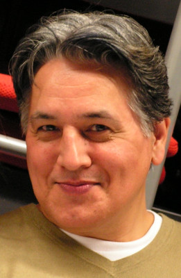 Robert Beltran profile Photo