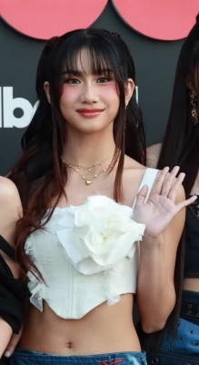 Sheena (singer) profile Photo