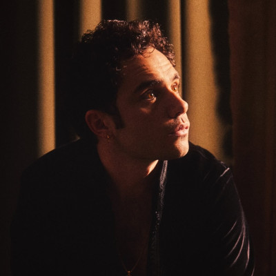 Toby Sebastian profile Photo