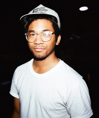 Toro y Moi profile Photo
