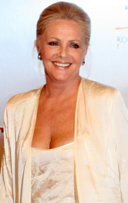 Virna Lisi profile Photo