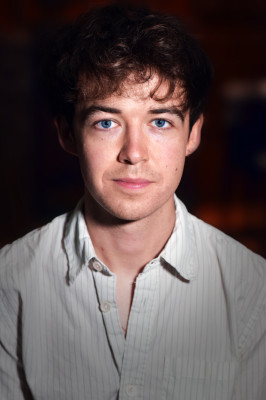 Alex Lawther profile Photo