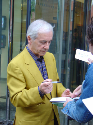 Andrew Sachs profile Photo