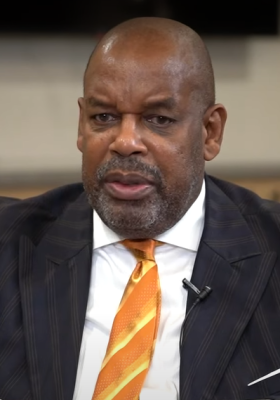 Cedric Maxwell profile Photo