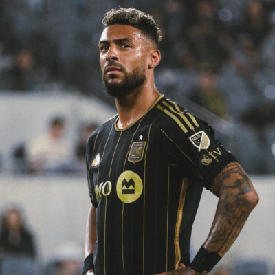 Denis Bouanga profile Photo