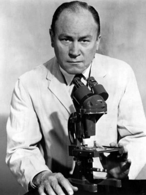 E. G. Marshall profile Photo