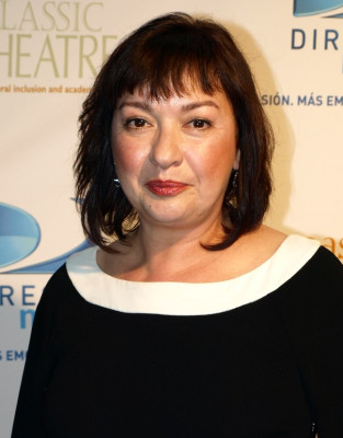 Elizabeth Peña profile Photo