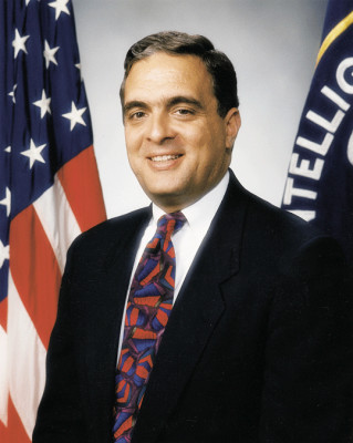 George Tenet profile Photo