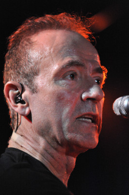 Hugh Cornwell profile Photo