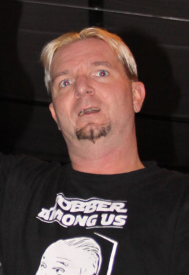 James Ellsworth (wrestler) profile Photo