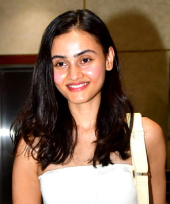 Janki Bodiwala profile Photo