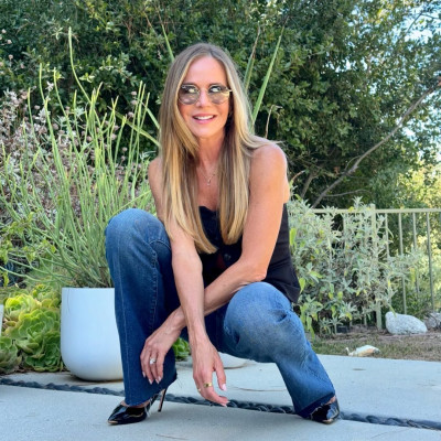 Julie Benz profile Photo