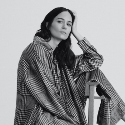Katherine Waterston profile Photo