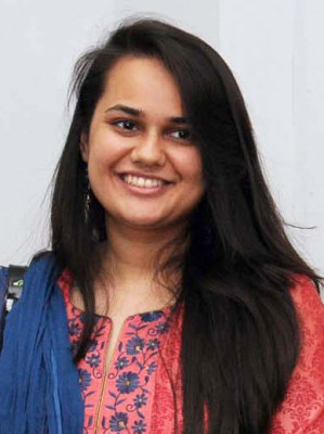 Tina Dabi profile Photo