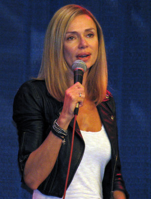 Vanessa Angel (English actress) profile Photo