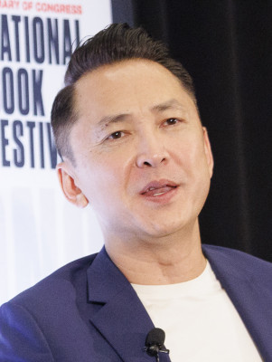 Viet Thanh Nguyen profile Photo
