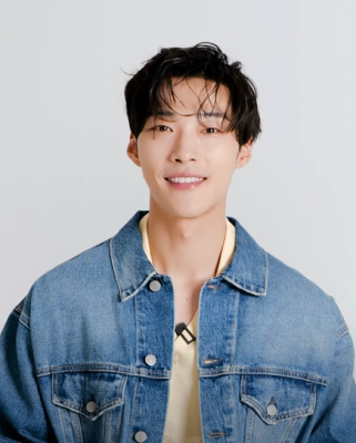 Woo Do-hwan profile Photo