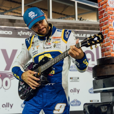 Chase Elliott profile Photo