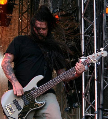 Chi Cheng (musician) profile Photo
