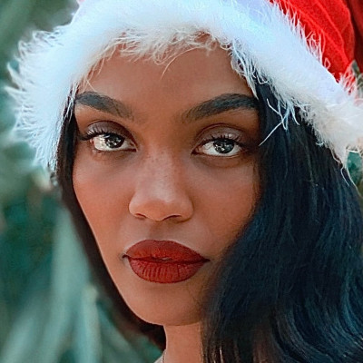China Anne McClain profile Photo