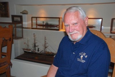 Clive Cussler profile Photo