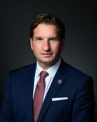 Dean Phillips profile Photo
