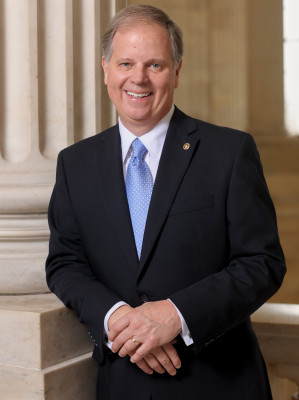 Doug Jones (politician) profile Photo
