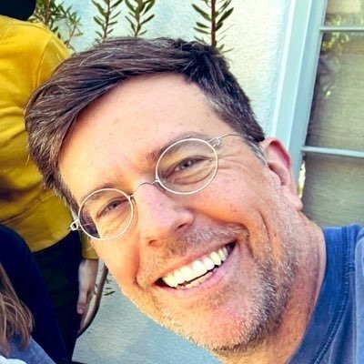 Ed Helms profile Photo