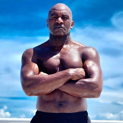Evander Holyfield profile Photo