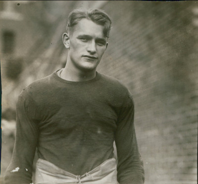 Hal Hanson (American football, born 1905) profile Photo