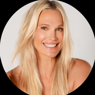 Molly Sims profile Photo