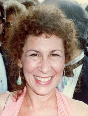 Rhea Perlman profile Photo