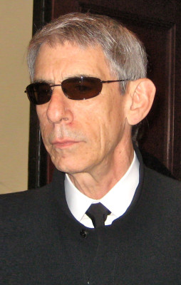 Richard Belzer profile Photo