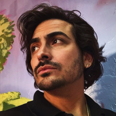 Robbie Daymond profile Photo