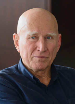 Sebastião Salgado profile Photo