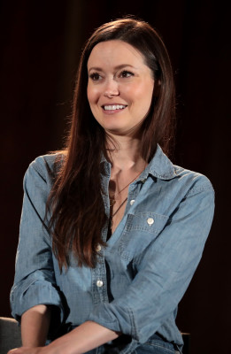 Summer Glau profile Photo