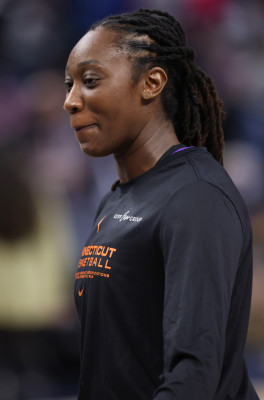 Tina Charles (basketball) profile Photo