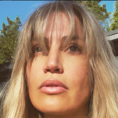 Willa Ford profile Photo
