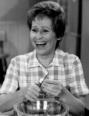 Alice Ghostley profile Photo