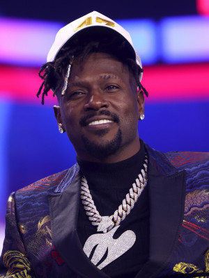 Antonio Brown profile Photo