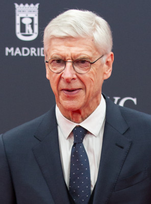 Arsène Wenger profile Photo