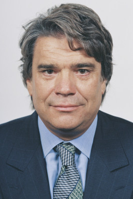 Bernard Tapie profile Photo