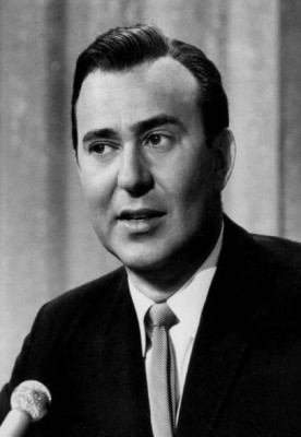 Carl Reiner profile Photo